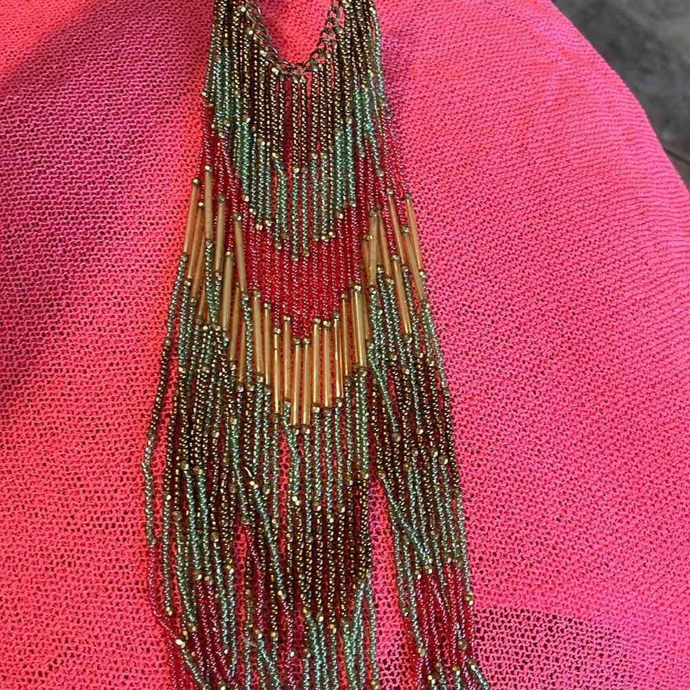 Beaded necklaces - Picture 7 of 7